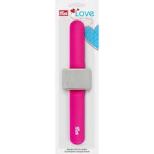 Prym Love Wrist Magnetic Pin Cushion