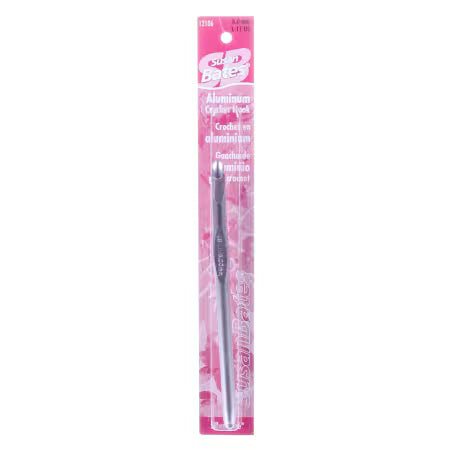 Susan Bates Silvalume crochet hook