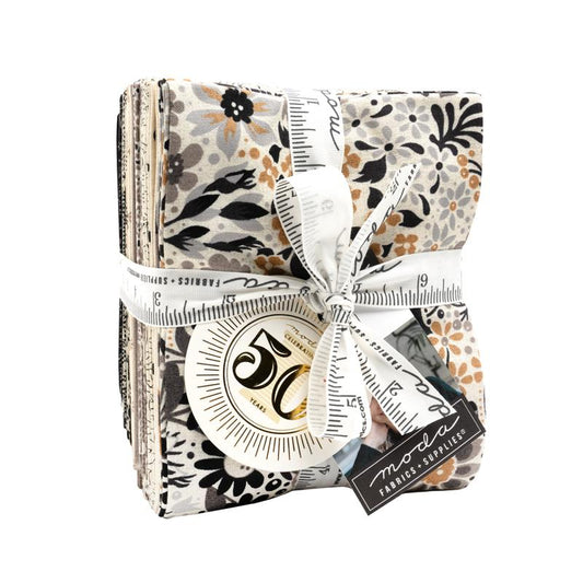 Fat quarter bundle 28 pieces