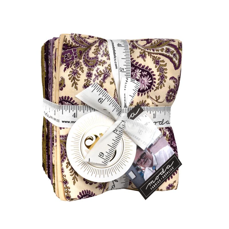 Fat quarter bundle 32 pieces