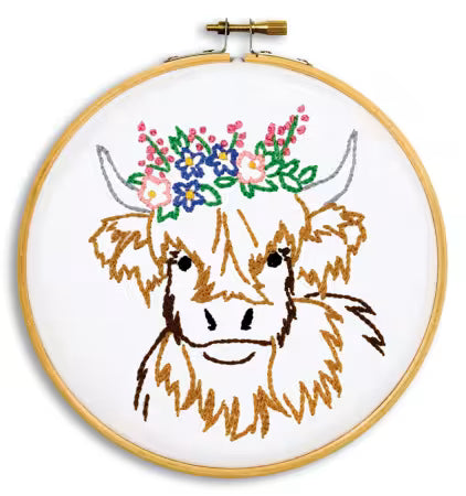 Highland Cow 6in Embroidery Hoop Kit